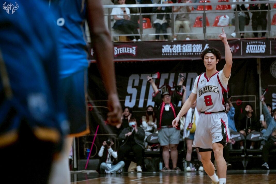 2024-25年賽季，P. LEAGUE+ 高雄鋼鐵人迎來一位新面孔─林心翔