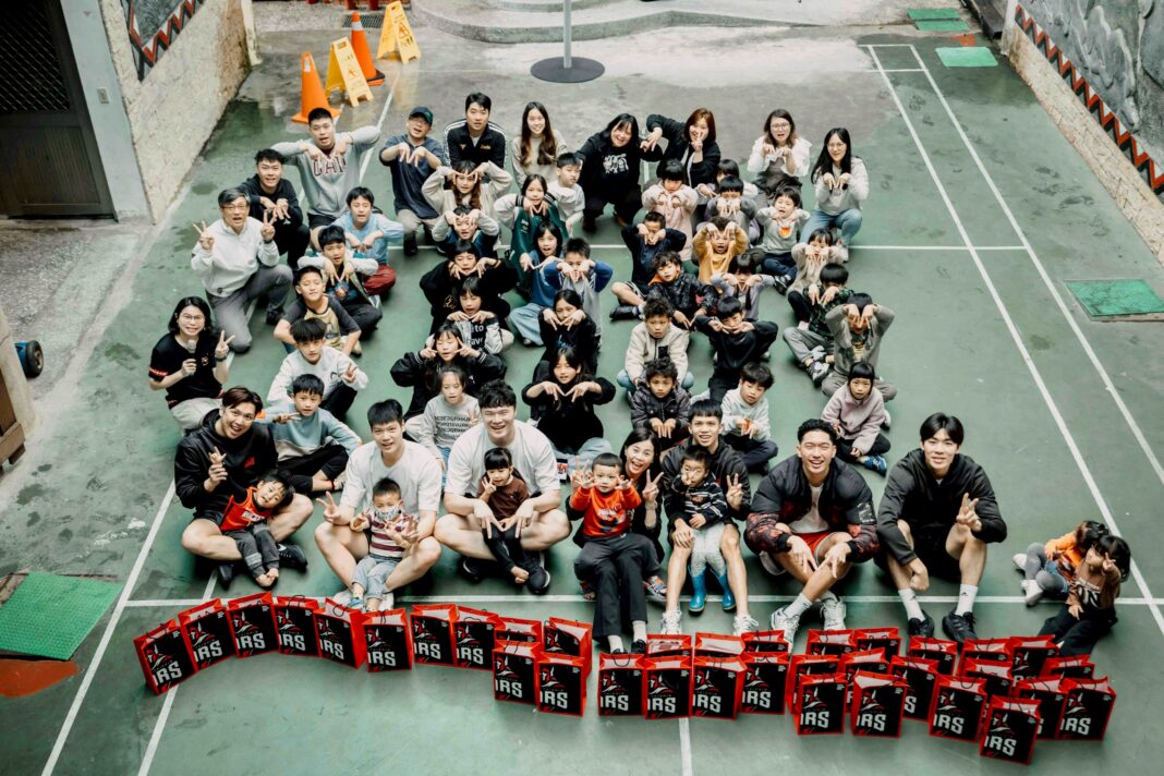 一句「好啊！」歷經近半年，化為一場翻山越嶺的溫暖行動。