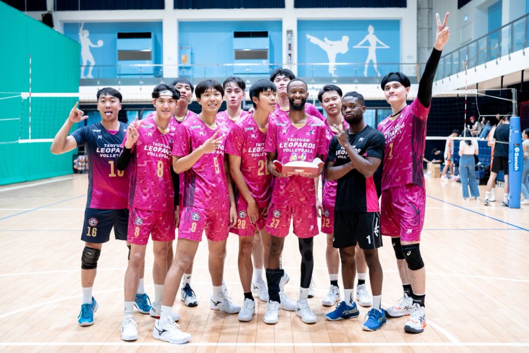 548279685_122136488450897525_6249247114028974729_n 台灣職業排球聯賽桃園雲豹飛將隊首次以地主隊的身分在中原大學體育館迎戰台鋼天鷹。圖/桃園雲豹飛將隊提供