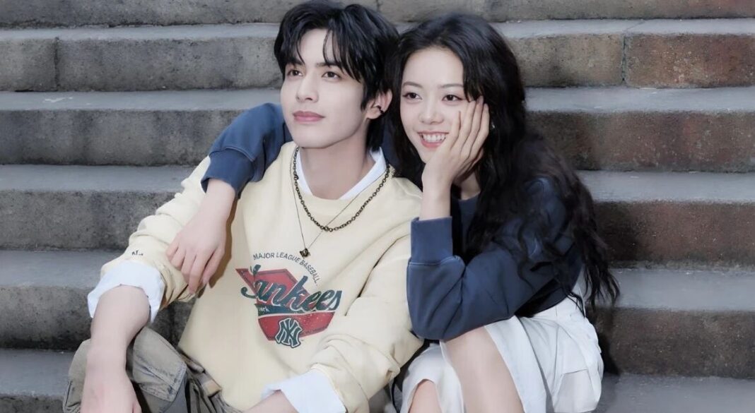 宋威龍與趙今麥主演、改編自顧漫人氣小說的青春職場劇《驕陽似我》，即將於騰訊視頻正式上線。圖/取自WB