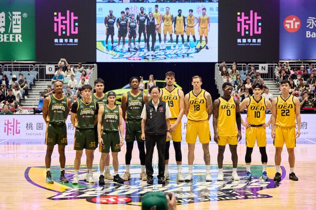 麥卡洛單節18分引爆逆轉！雲豹85：78氣走特攻奪5連勝。圖/台啤永豐雲豹提供