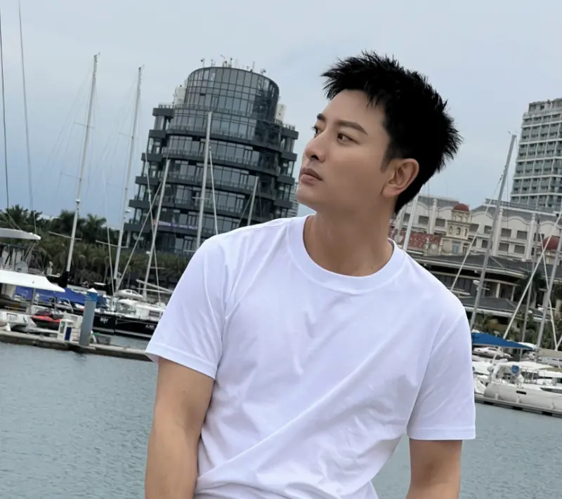 有消費者指稱透過藝人賈乃亮的抖音直播間購買的嬌蘭（Guerlain）化妝品疑似為假貨。圖/取自微信