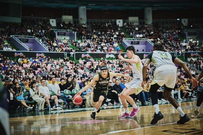 雲豹105：92擊退夢想家奪四連勝　桃園巨蛋整修前封關戰完美收官。圖/台啤永豐雲豹提供