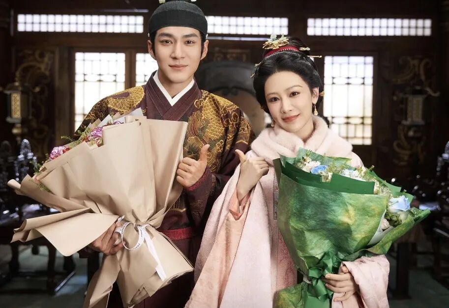 楊紫與韓東君領銜主演的古裝傳奇劇《家業》預計於12月播出。圖/取自家業新浪WB