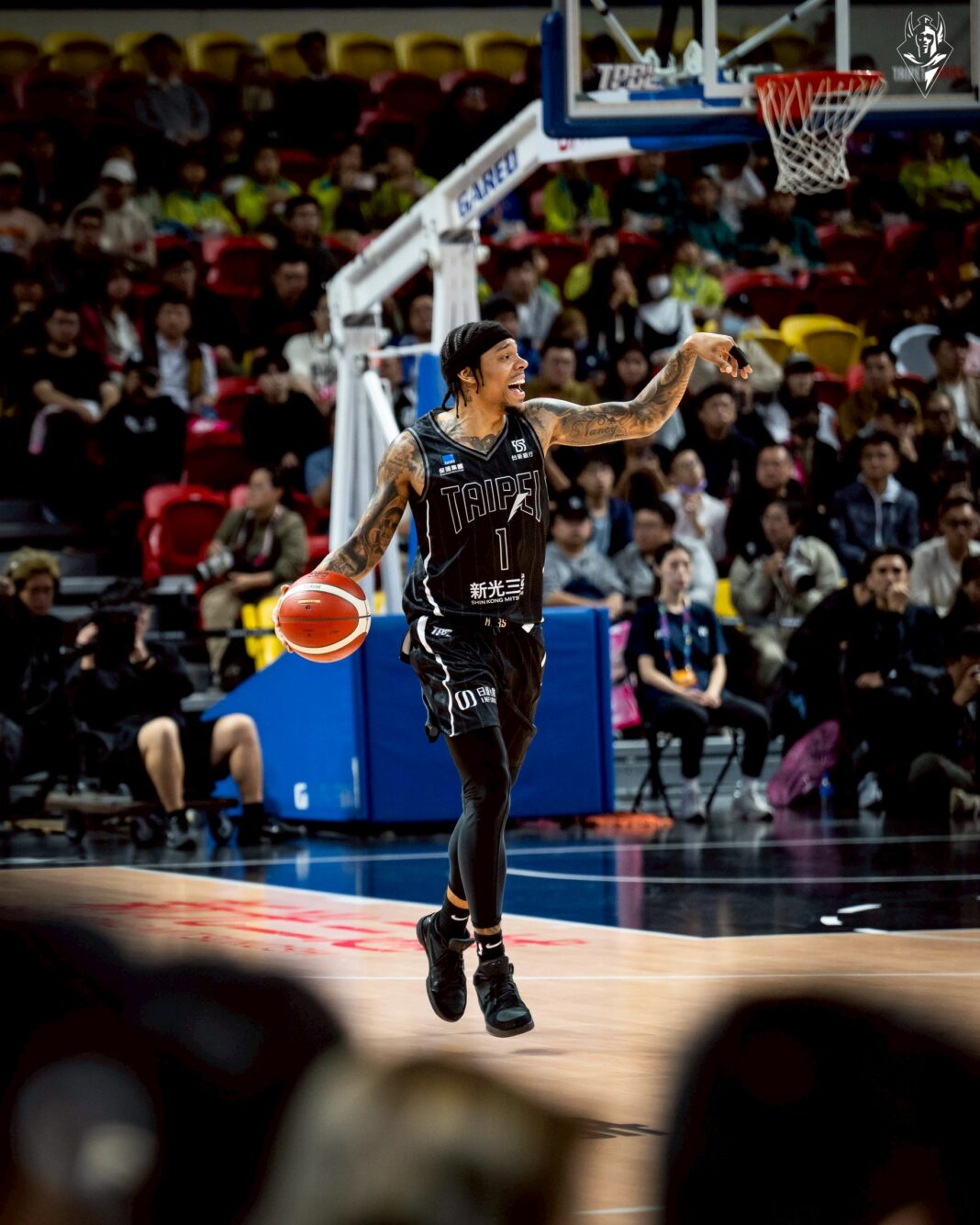 洛夫頓關鍵時刻發威臺北戰神以100：98逆轉攻城獅。圖/臺北台新戰神提供