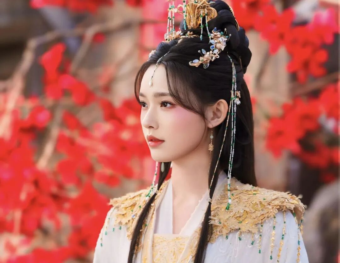 古裝情感劇《歸鸞》開機 張凌赫、林允雙強聯手演繹亂世新王朝 | D6star第六星空