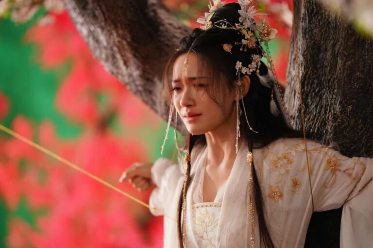 古裝情感劇《歸鸞》開機 張凌赫、林允雙強聯手演繹亂世新王朝 | D6star第六星空