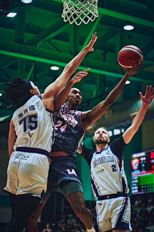 桃園台啤永豐雲豹今(7日)於主場迎戰新竹御嵿攻城獅，最終以111比114遭攻城獅逆轉而落敗。圖/桃園台啤永豐雲豹提供