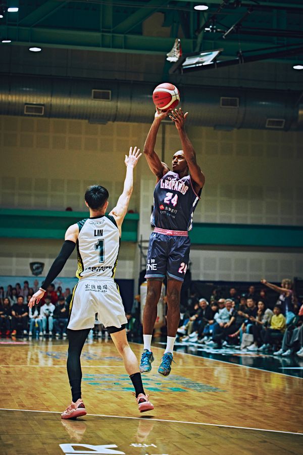 桃園台啤永豐雲豹今(8日)於主場迎戰新北國王，最終仍未能逆轉戰局，以101比114落敗。圖/桃園台啤永豐雲豹提供