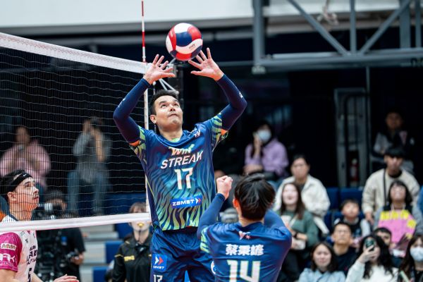 臺中連莊 3-1 擊退桃園雲豹飛將　嘗試多元戰術備戰季後賽。 圖/臺中連莊提供