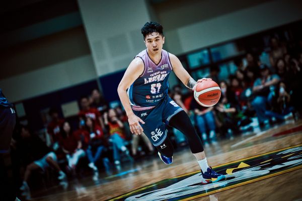 曹薰襄第2節命中率百分百帶動氣勢　雲豹中壢主場最終戰107比96擊敗戰神。圖/桃園台啤永豐雲豹提供