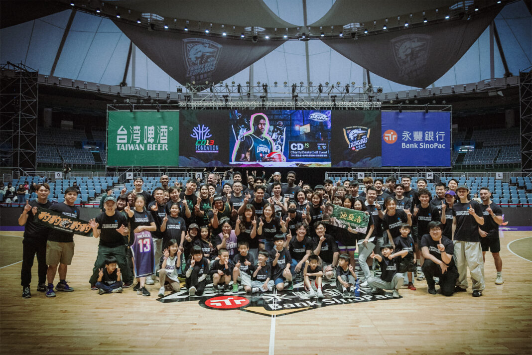 雲豹例行賽封王賽後做公益 球團攜手迪亞洛號召球迷助非洲孩童築夢。圖/桃園台啤永豐雲豹提供