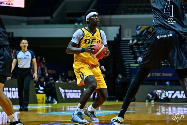 中信特攻開局氣勢如虹　末節關鍵時刻失守惜敗戰神。圖/新北中信特攻提供