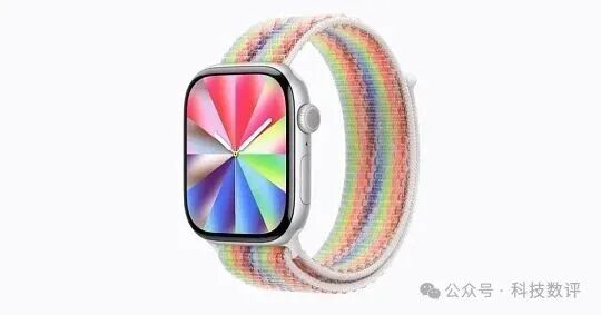 蘋果 Apple Watch 彩虹系列配件再度迎來年度更新。Apple 近日推出全新 Pride Edition Sport Loop 彩虹版回環式運動錶帶。圖/取自微信