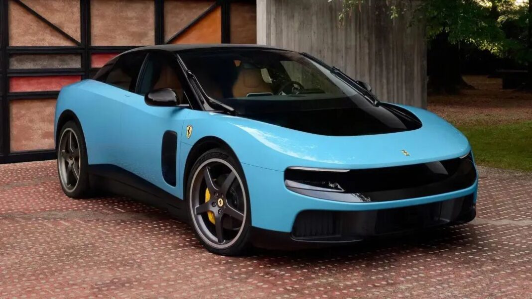 法拉利純電首作 Luce 登場　聯手 Jony Ive 打造未來感超豪華跑車。 圖/取自微信